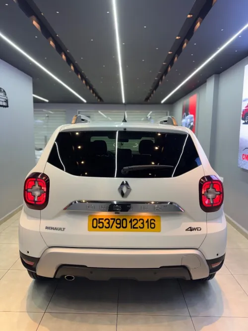 Renault Duster 2023 4x4 full options