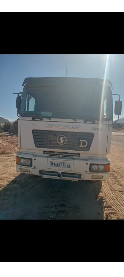 Camion shacman citerne Camion shacman citerne 2015