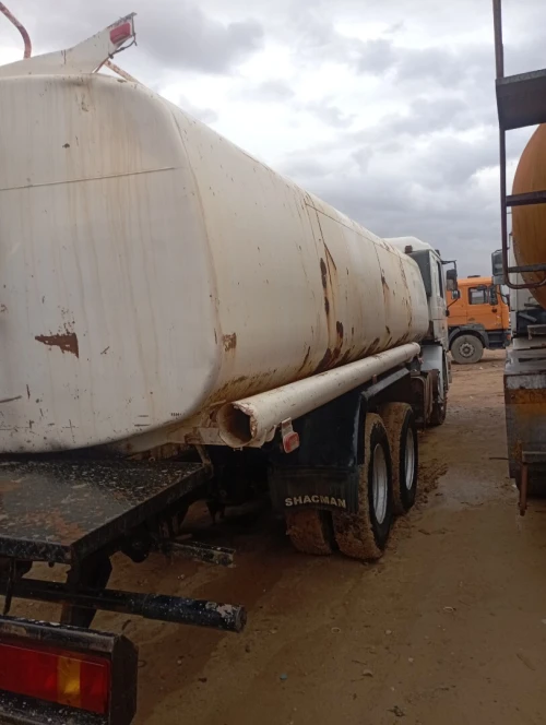 Camion shacman citerne Camion shacman citerne 2015