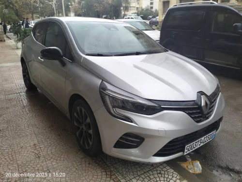Renault Clio 5  2023 Techno