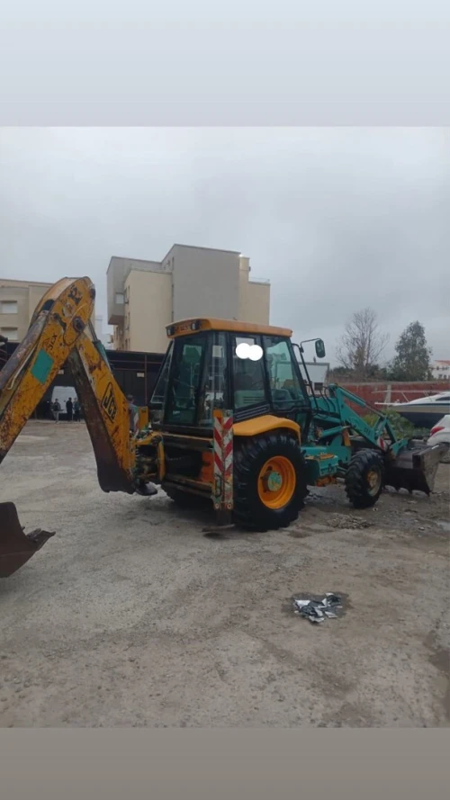 JCB RITRO GARGOR 2000
