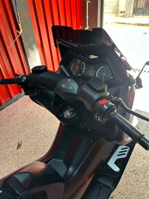 Yamaha tmax Lux max ayrou 2016
