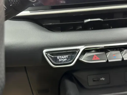 Geely Coolray 2025 Full op