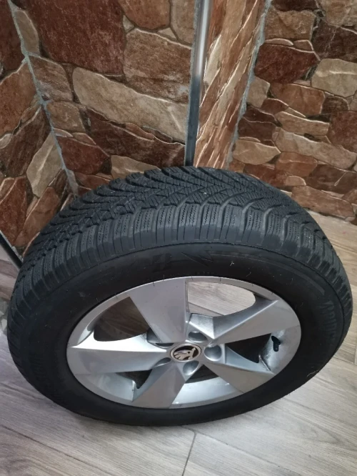 04 Jantes et pneus Skoda Fabia 185/65R15