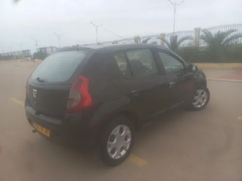 Dacia Sandero 2010 
