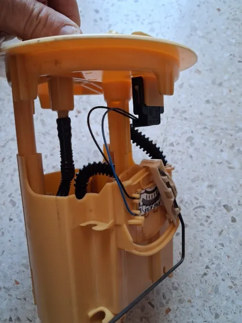 pompe gavage, flotteur , jauge pour peugeot 307 essence