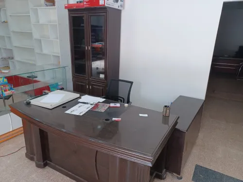 Meubles complets bureaux 