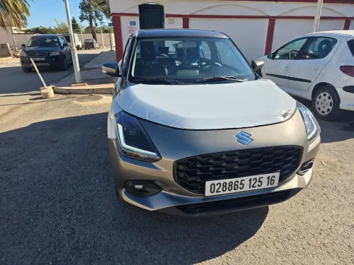 Suzuki Swift 2025 Tout option