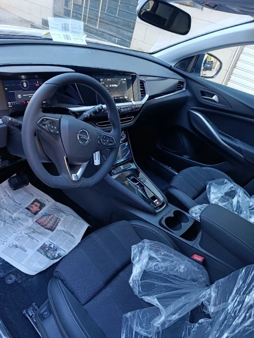 Opel GrandLand 2025 