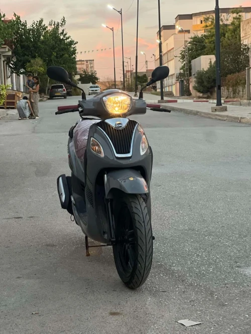 Sym S 2025