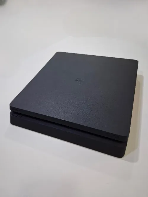 Ps4 slim