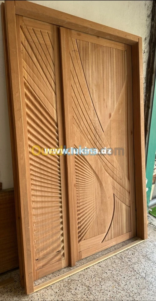 Porte D'entrée Bois Noble Sapelli Sculpter