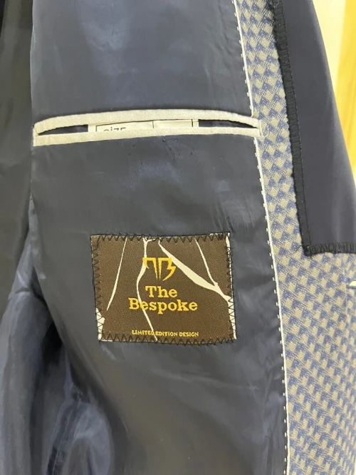 Costume bespoke 
