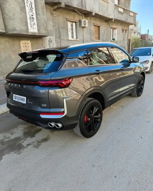 Geely Coolray 2025 