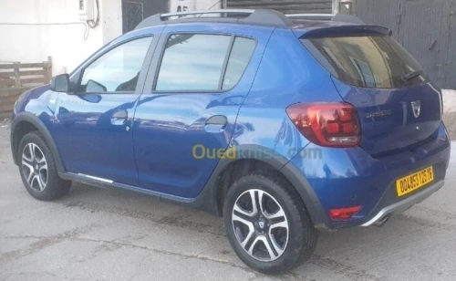 Dacia Sandero 2025 Stepway Expression plus