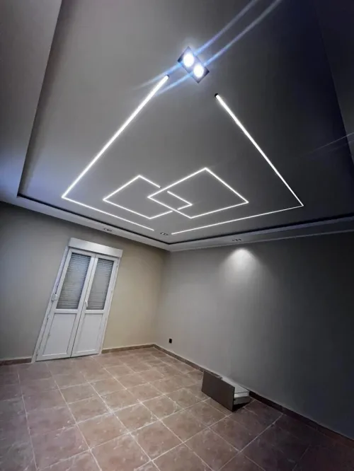 Tout travaux de revêtements intérieur (placo plâtre peinture WPC mouleurs)