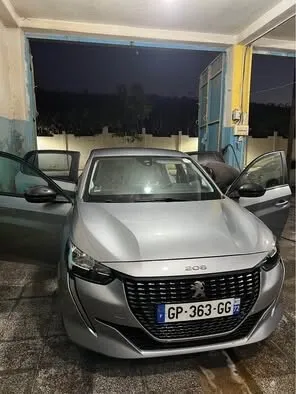 Peugeot 208 2023 