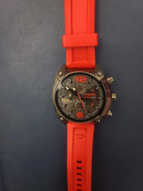Tres belle montre Diesel authentic