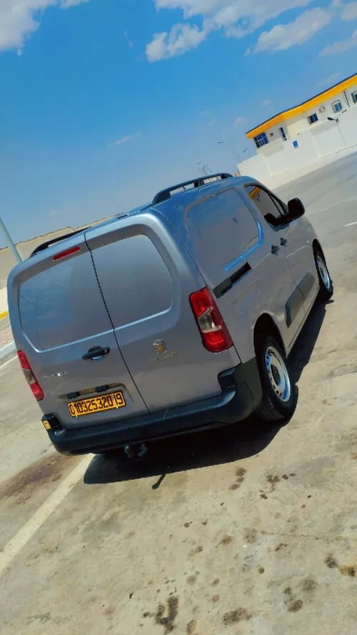 Peugeot Partner 2020 K9