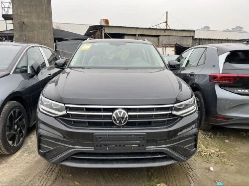 Volkswagen Tiguan 2025 