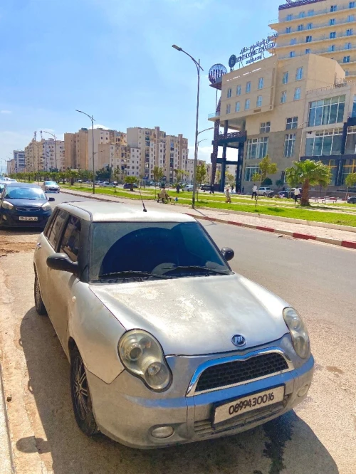 Lifan 320 2013 La tout 1er main men la maison
