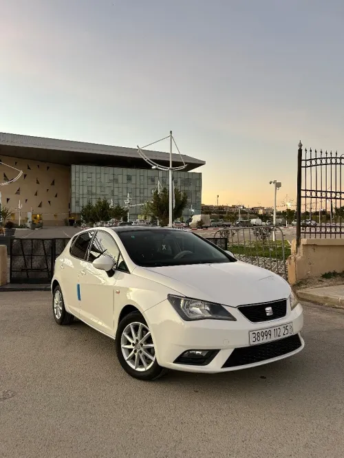 Seat Ibiza 2012 Fully +Toit ouvrant