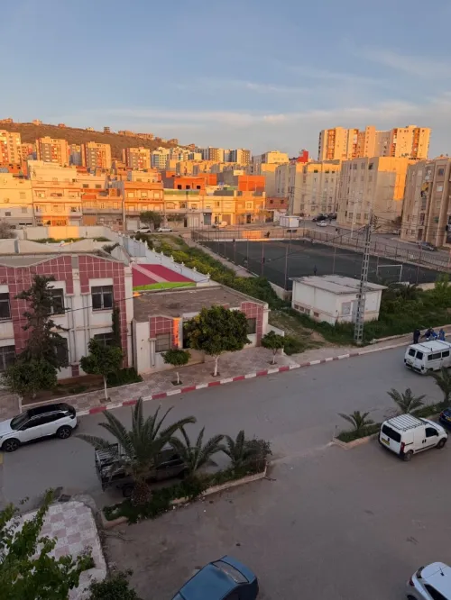 Location vacances Appartement F3 Mostaganem Mostaganem