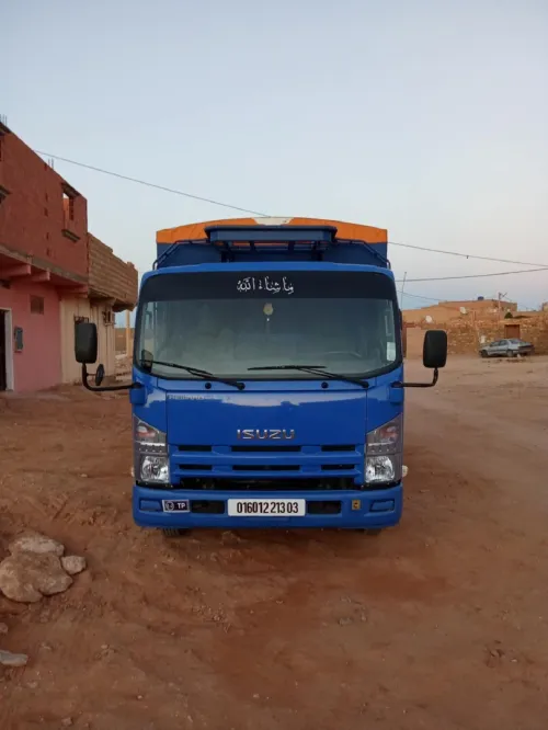 Npr71 Isuzi اسيزي 2013
