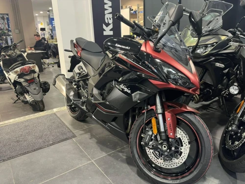 Kawasaki Ninja 2023