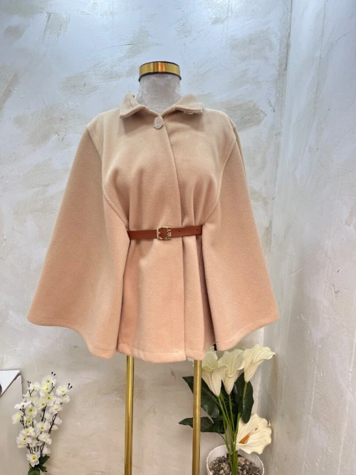Cape disponible