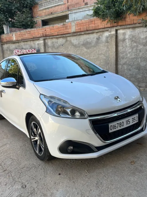 Peugeot 208 2025 Active Pack