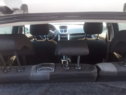 Peugeot 207 2012 Fennec