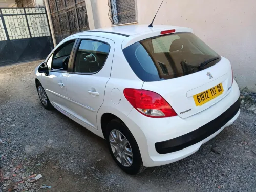 Peugeot 207 plus 2013 207 plus