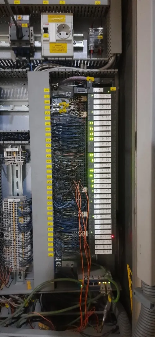 Maintenance Industrielle 19 صيانة و تصليح الالات الصناعية
