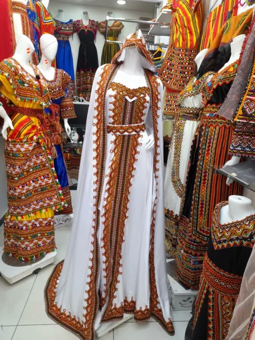 vente et couture robes kabyle sur mesures  