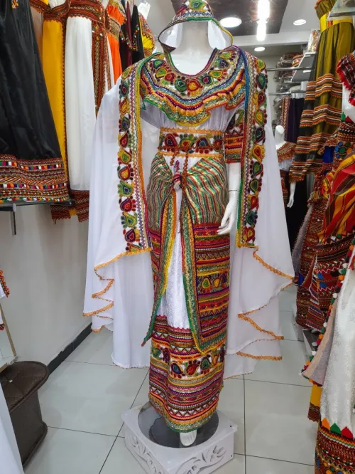 vente et couture robes kabyle sur mesures  