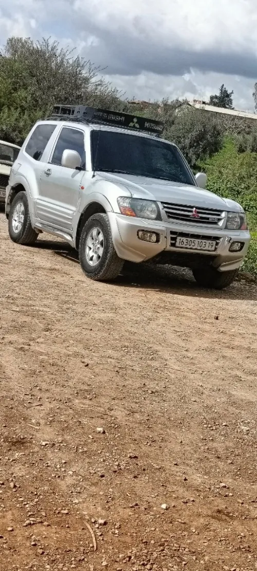 Mitsubishi Pajero Court 2003 DID