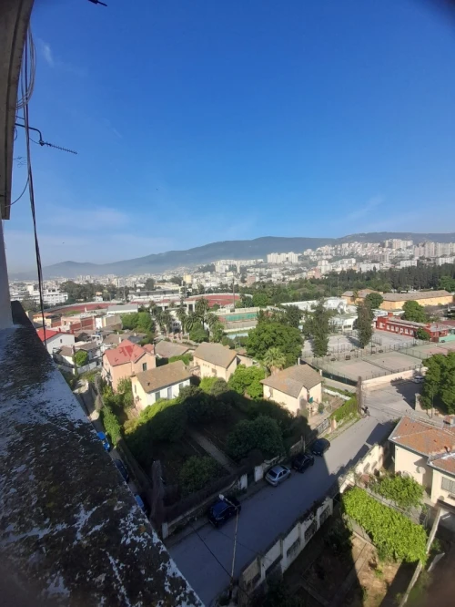 Location Appartement F4 Annaba Annaba