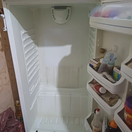 Refrigerateur frigor 300l en bon état de fonctionnement