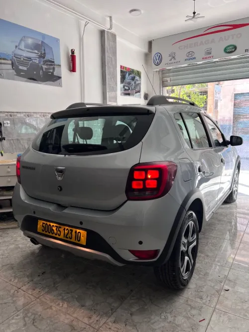 Dacia Sandero 2023 Stepway Expression plus