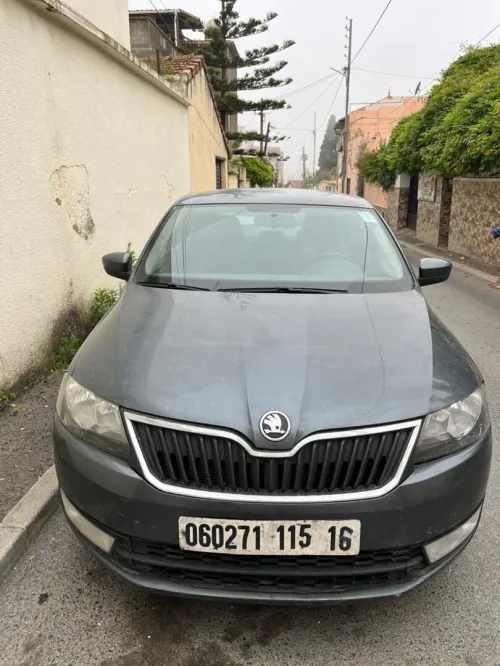 Skoda Rapid 2015 Edition