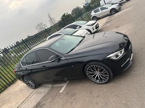 BMW Série 3 2018 Luxury Line