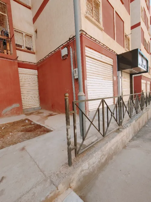 Location Local Oran Es senia