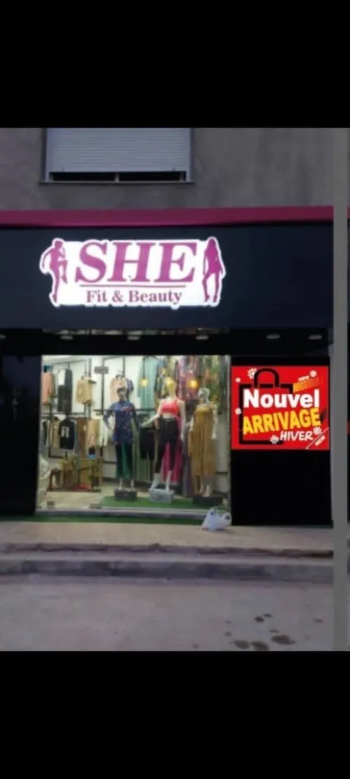 habillage vitrine en autocollant, one way,...