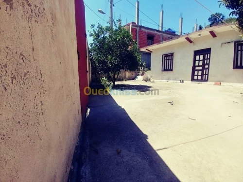 Vente Appartement Niveau de villa F5 Jijel Sidi abdelaziz