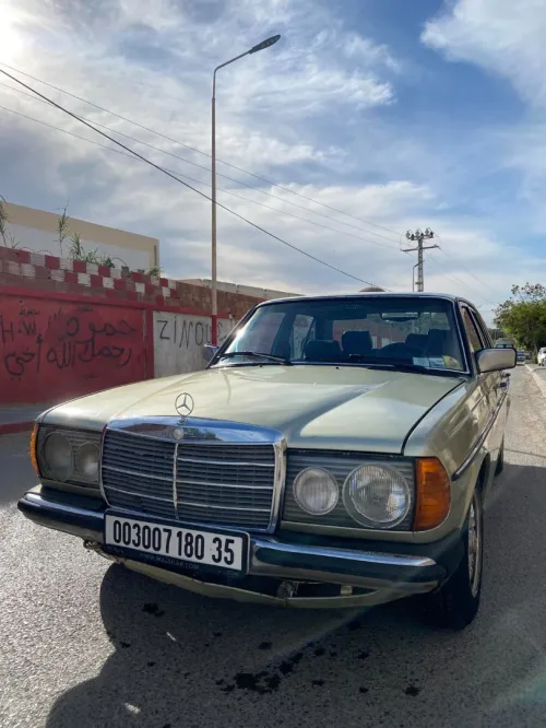 Mercedes W123 1980 Benz