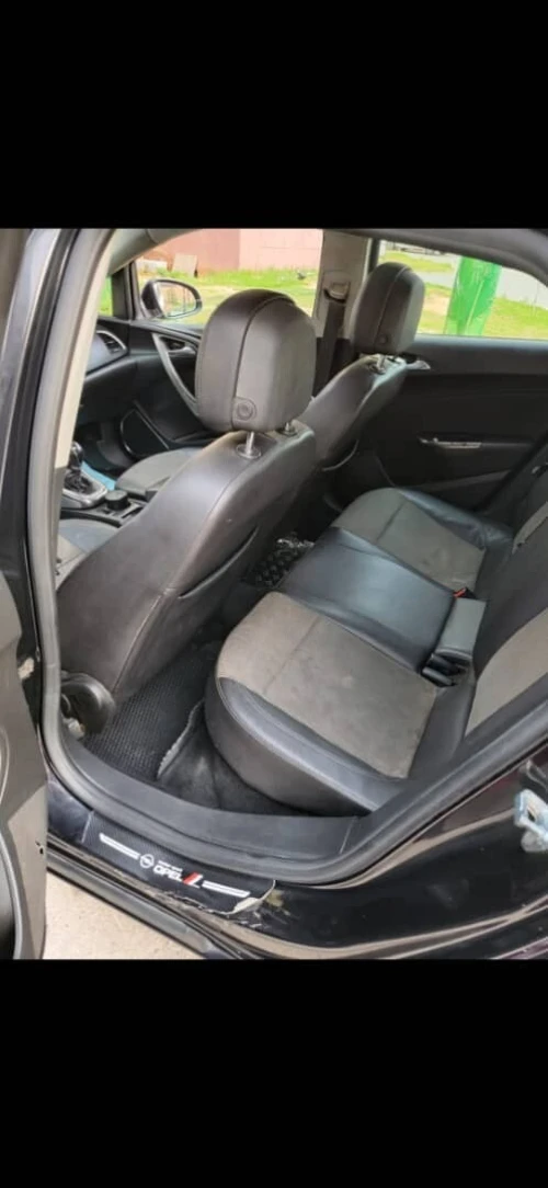 Opel Astra 2011 Astra