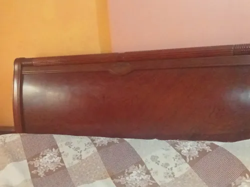Vendre trés belle chambrer royale avec matelas (chambre malysie royal LIT 2M/1,90 M)