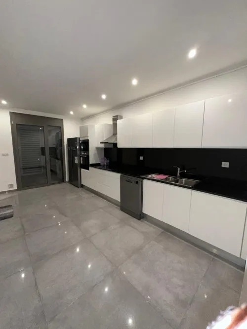 Location Appartement F5 Alger Hydra