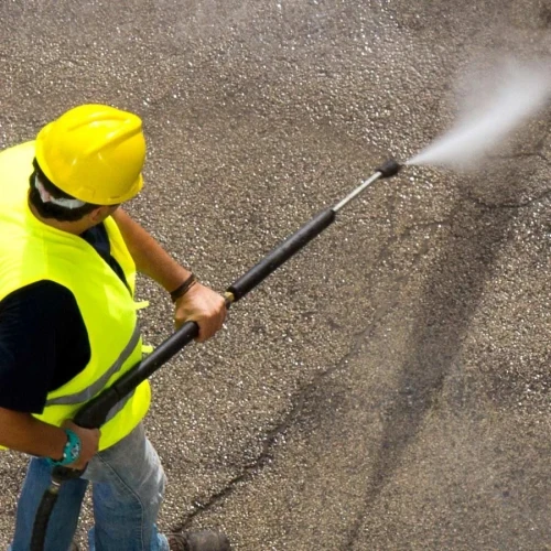 Camion débouchage assainissement nettoyage canalisation 